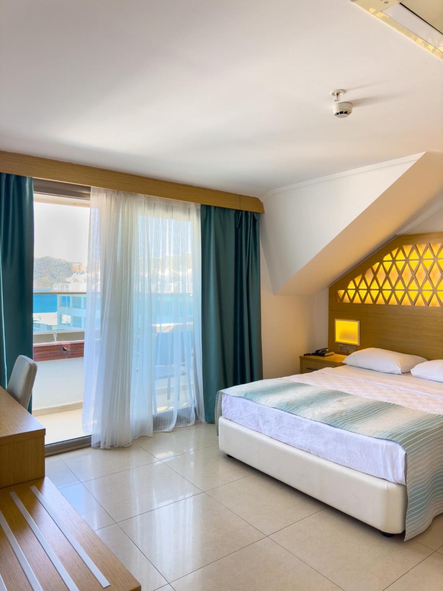 מרמריס Aurasia Design Hotel מראה חיצוני תמונה